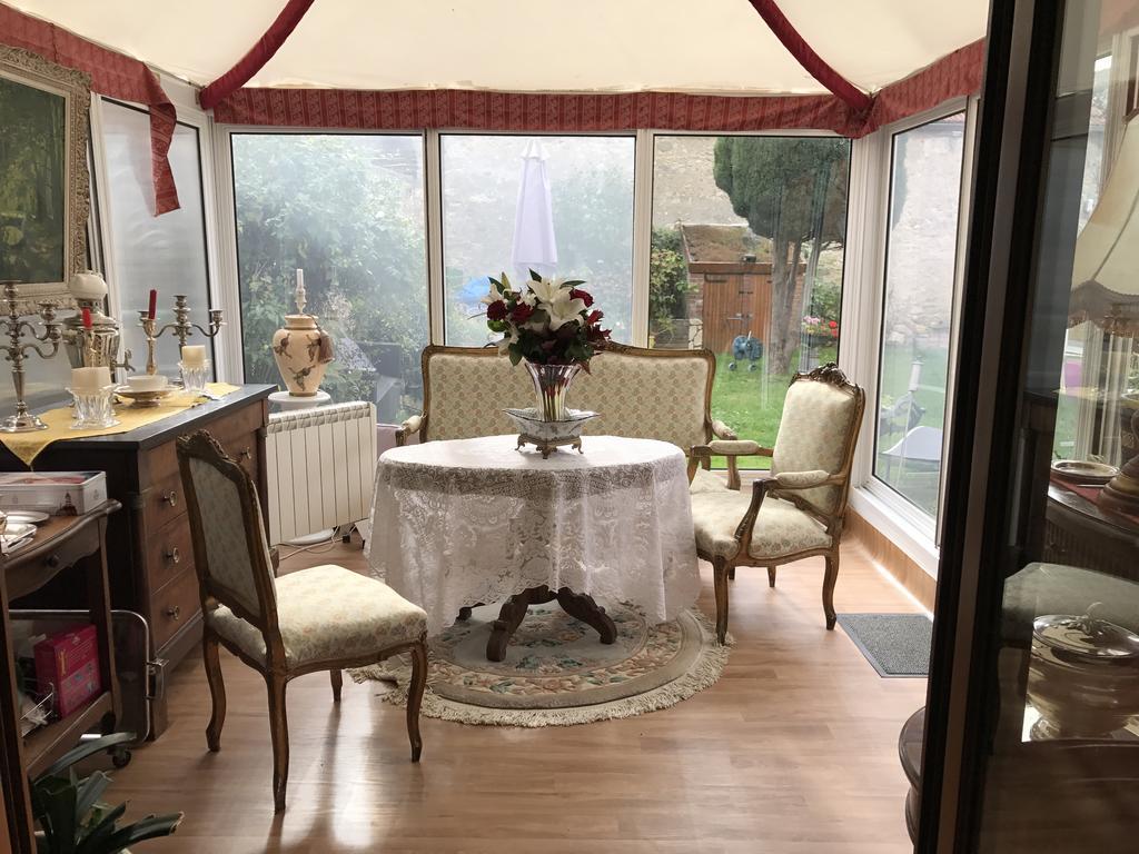 Residence La Beauceronne Ouarville Buitenkant foto