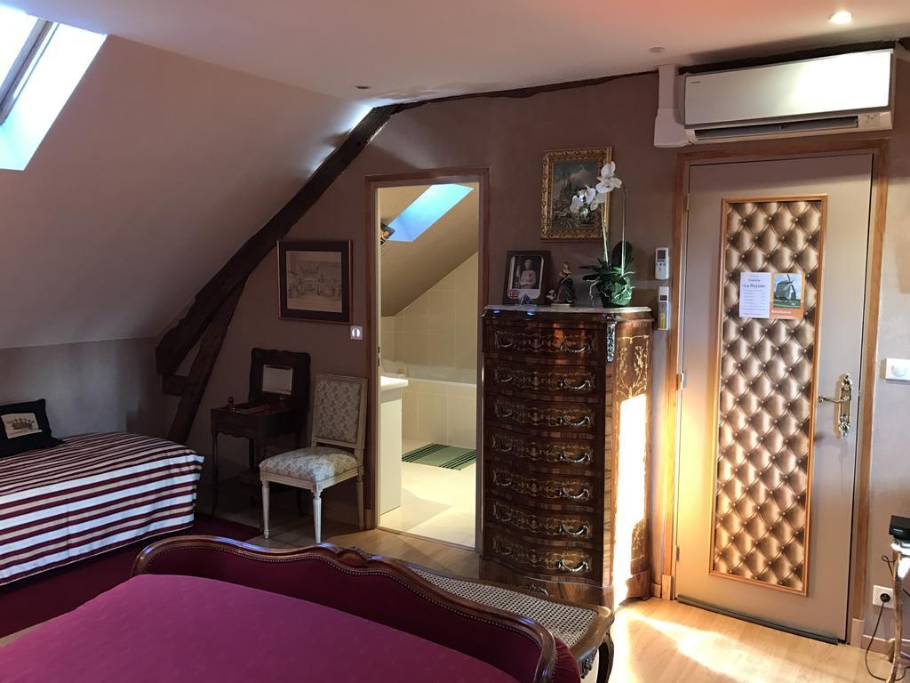 Residence La Beauceronne Ouarville Buitenkant foto